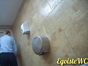 NEW! Close-up peeing girl',s slit take shrink from passed out of reach of toilet! (155th issue)